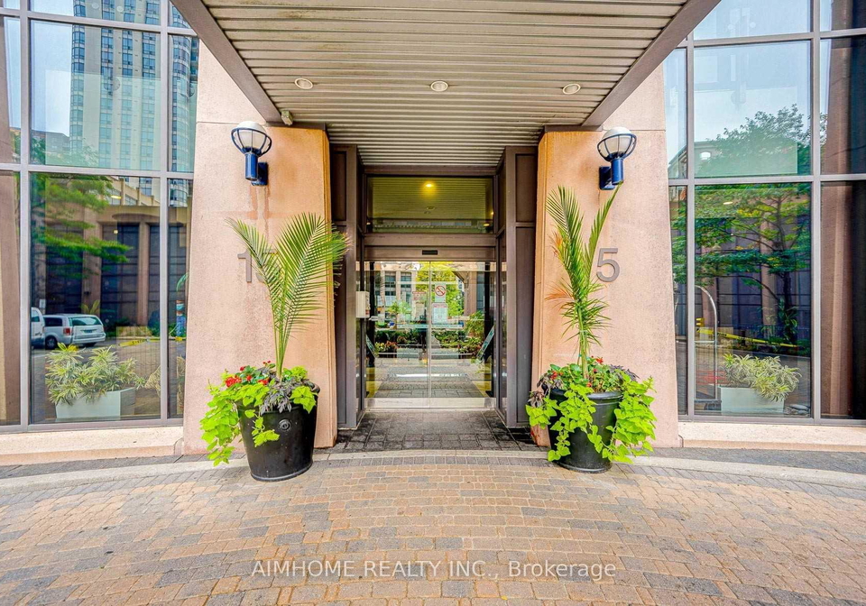 15-northtown-way-toronto-north-york-ontario-c13702148