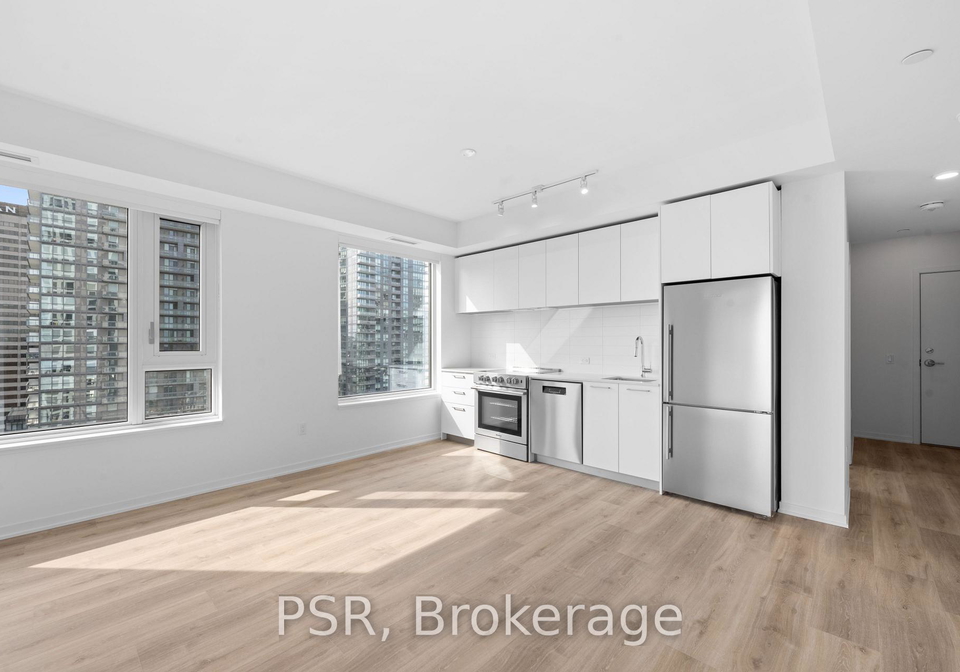 101-roehampton-avenue-toronto-toronto-ontario-c13702294