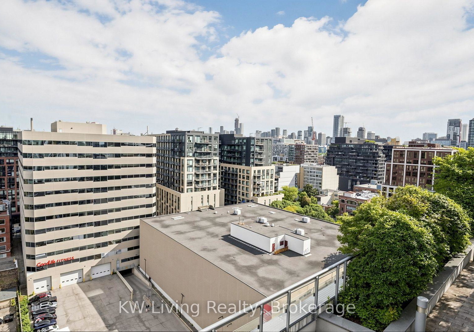 adelaide-525-street-toronto-toronto-ontario-c13702336