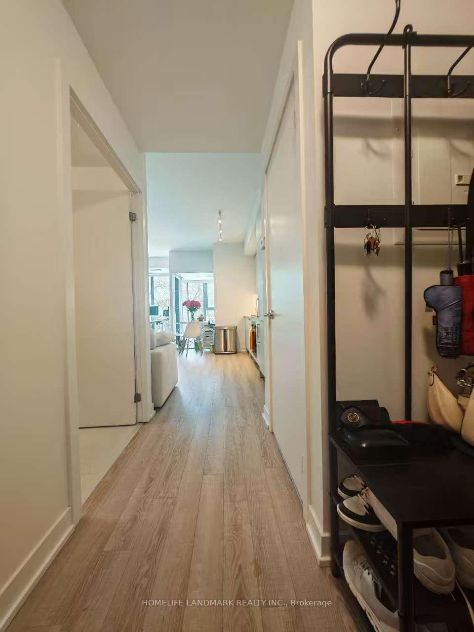 250-lawrence-avenue-w-toronto-toronto-ontario-c13702558