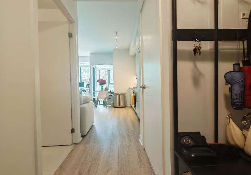 250-lawrence-avenue-w-toronto-toronto-ontario-c13702558