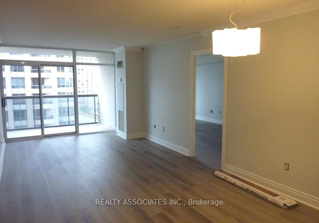 880-grandview-way-toronto-north-york-ontario-c13702578