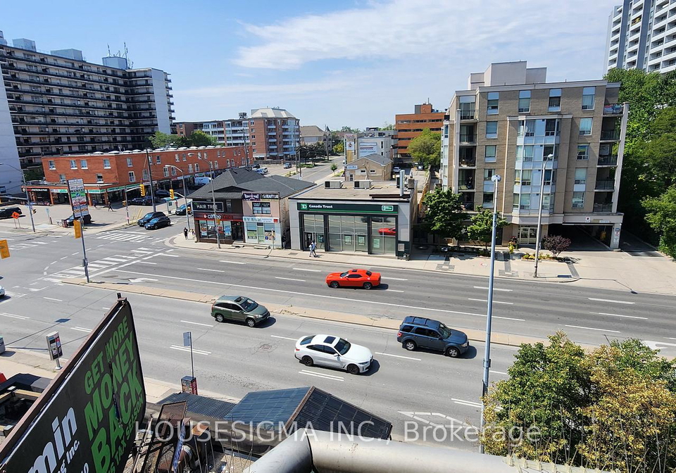5949-yonge-street-toronto-north-york-ontario-c13702778