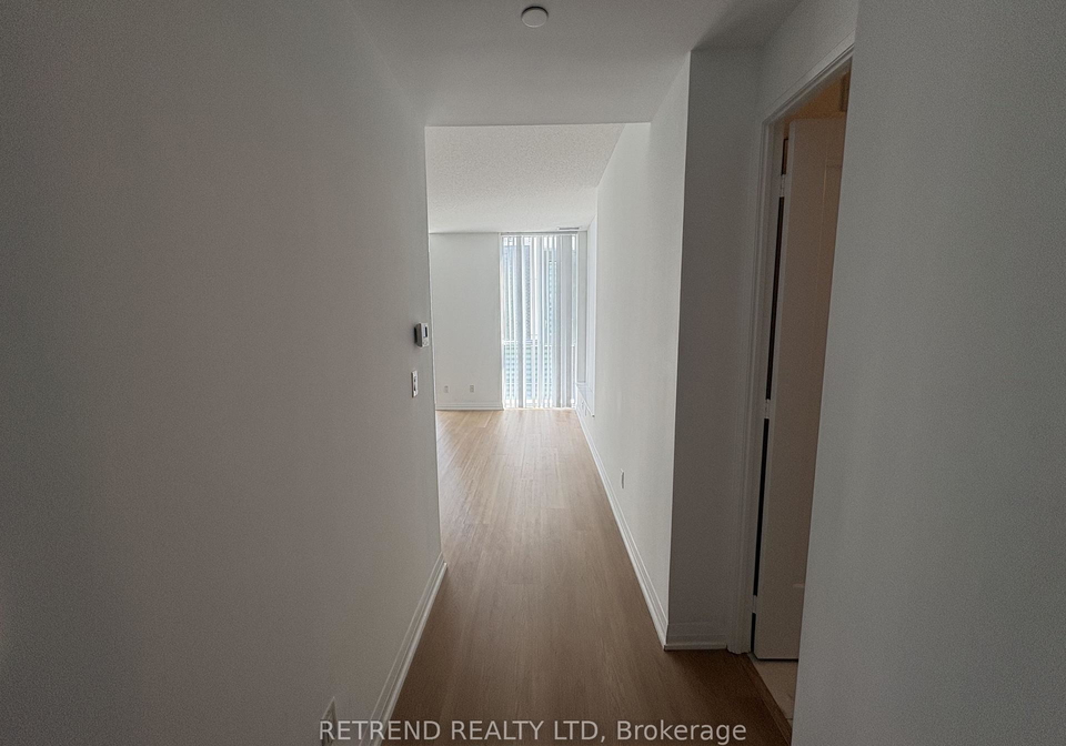 101-erskine-avenue-toronto-toronto-ontario-c13702948