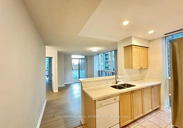 28-olive-avenue-toronto-north-york-ontario-c13703072