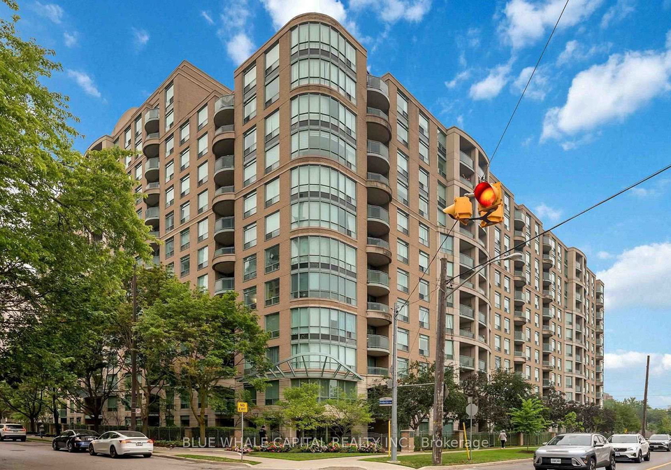8-pemberton-avenue-toronto-north-york-ontario-c13703162