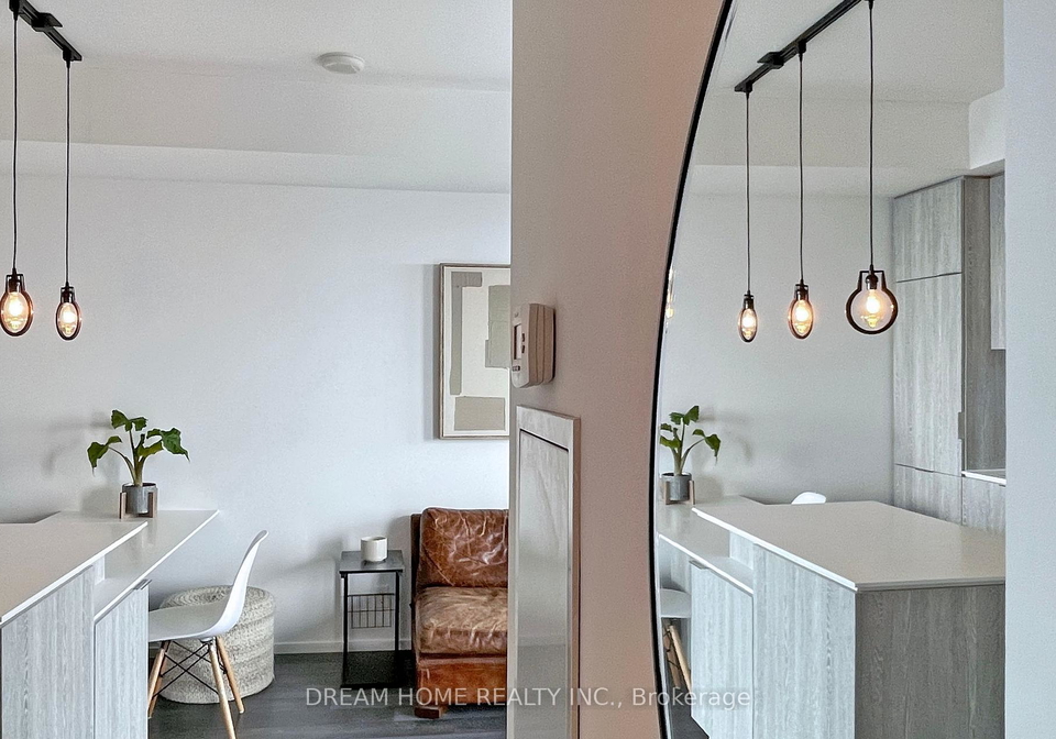 5-st-joseph-street-toronto-toronto-ontario-c13703468