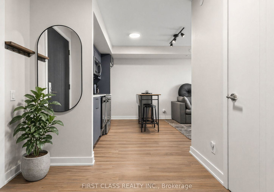 38-monte-kwinter-court-toronto-toronto-ontario-c13703720