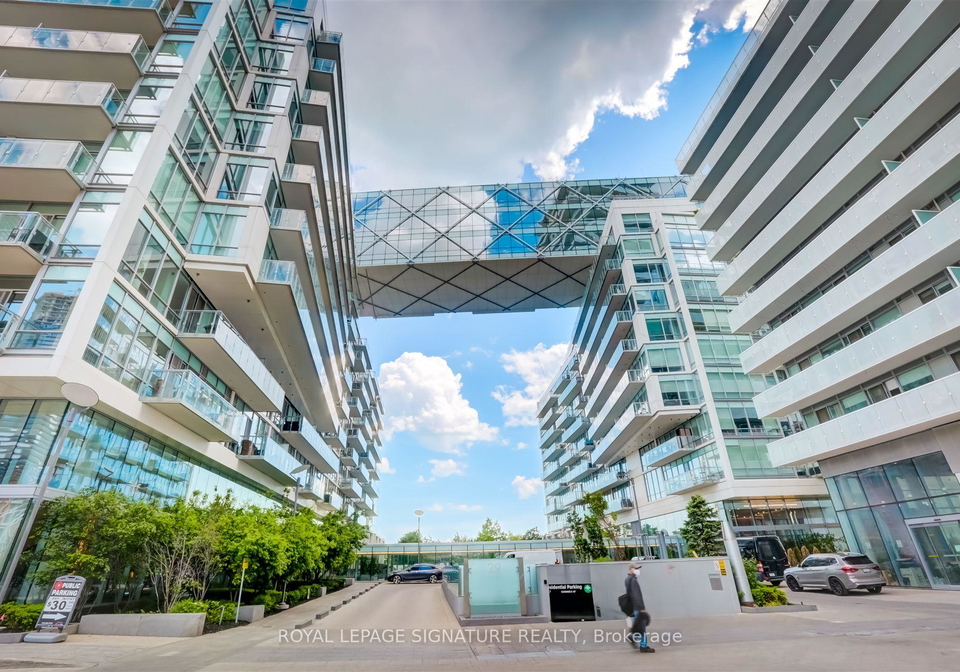 29-queens-quay-e-toronto-toronto-ontario-c13703852