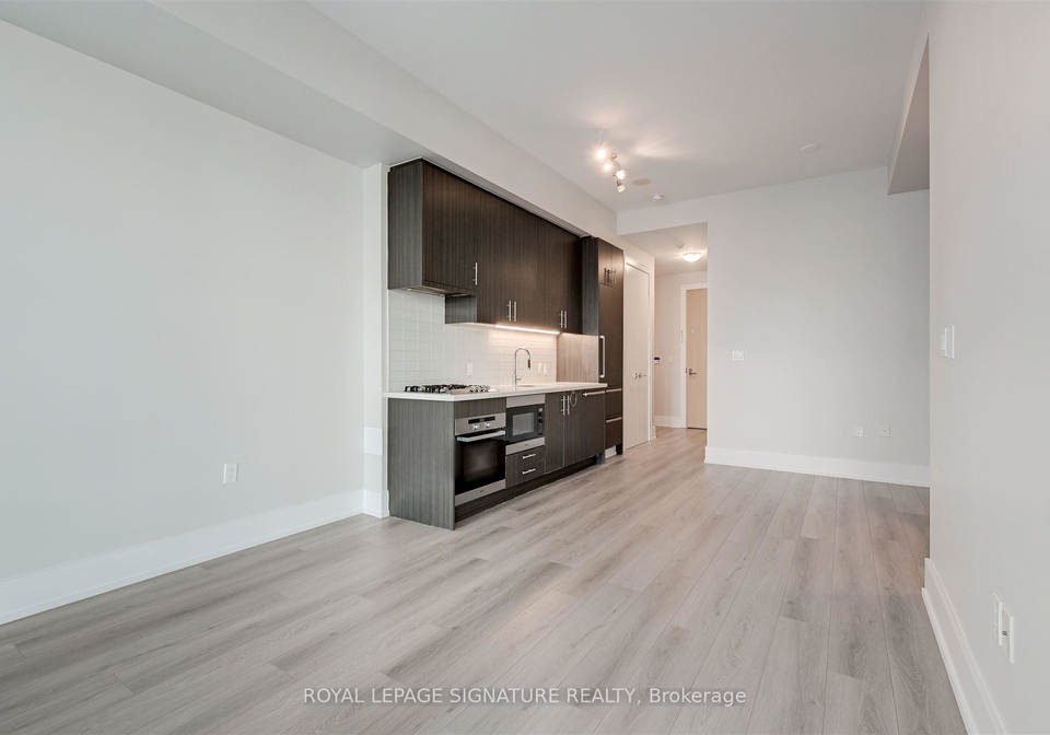 29-queens-quay-e-toronto-toronto-ontario-c13703852