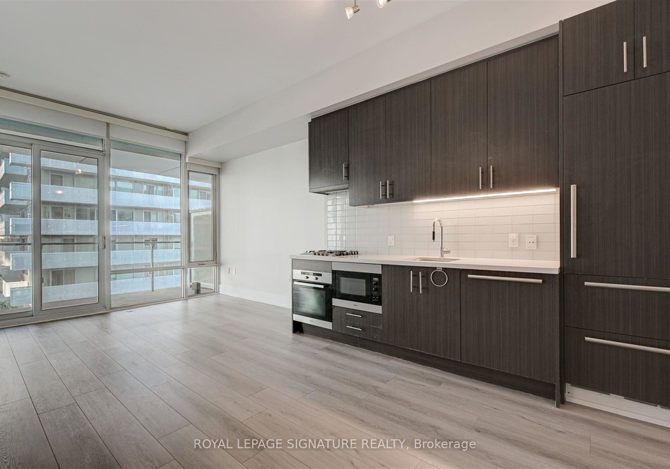 29-queens-quay-e-toronto-toronto-ontario-c13703852
