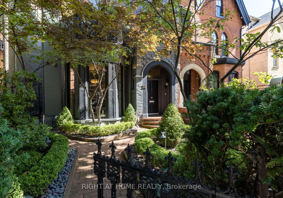 51-hazelton-avenue-toronto-toronto-ontario-c13704326