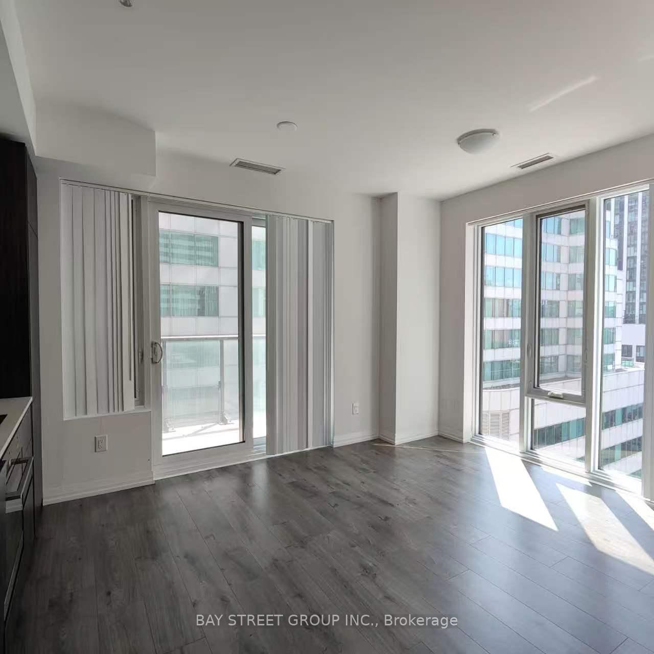 8-widmer-street-toronto-toronto-ontario-c13704360