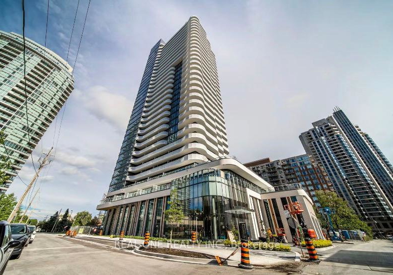 15-holmes-avenue-toronto-north-york-ontario-c13704364