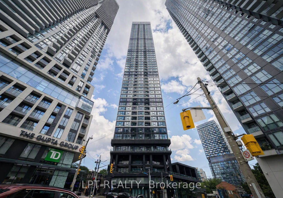 181-dundas-street-e-toronto-toronto-ontario-c13704510