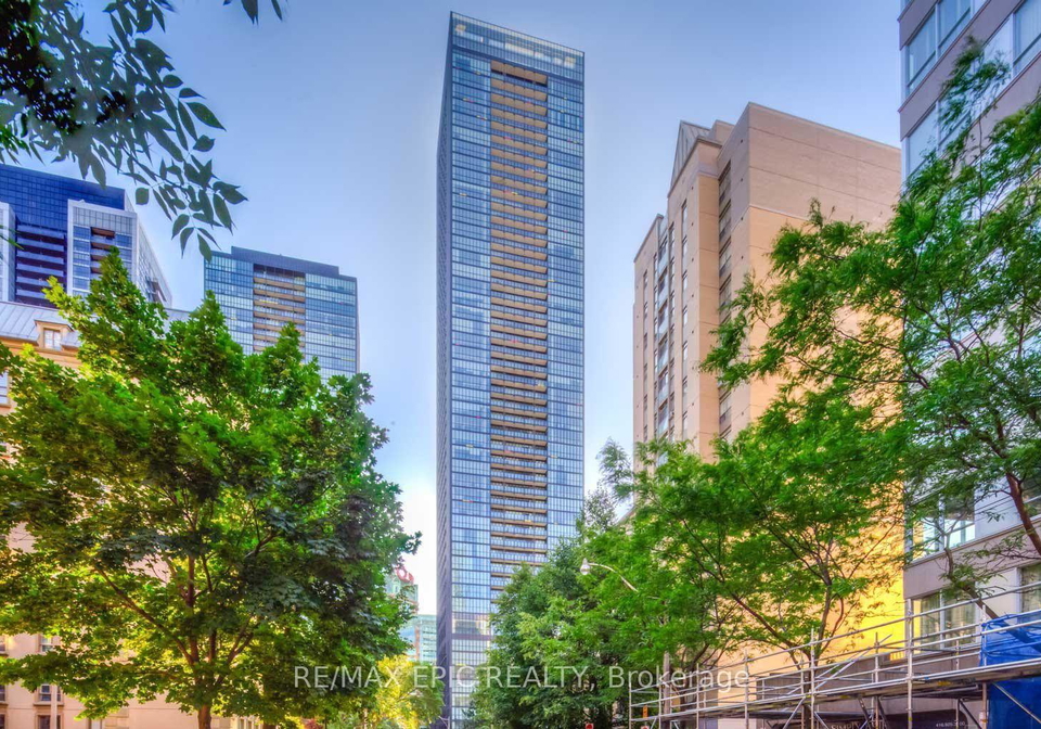 101-charles-street-e-toronto-toronto-ontario-c13704678