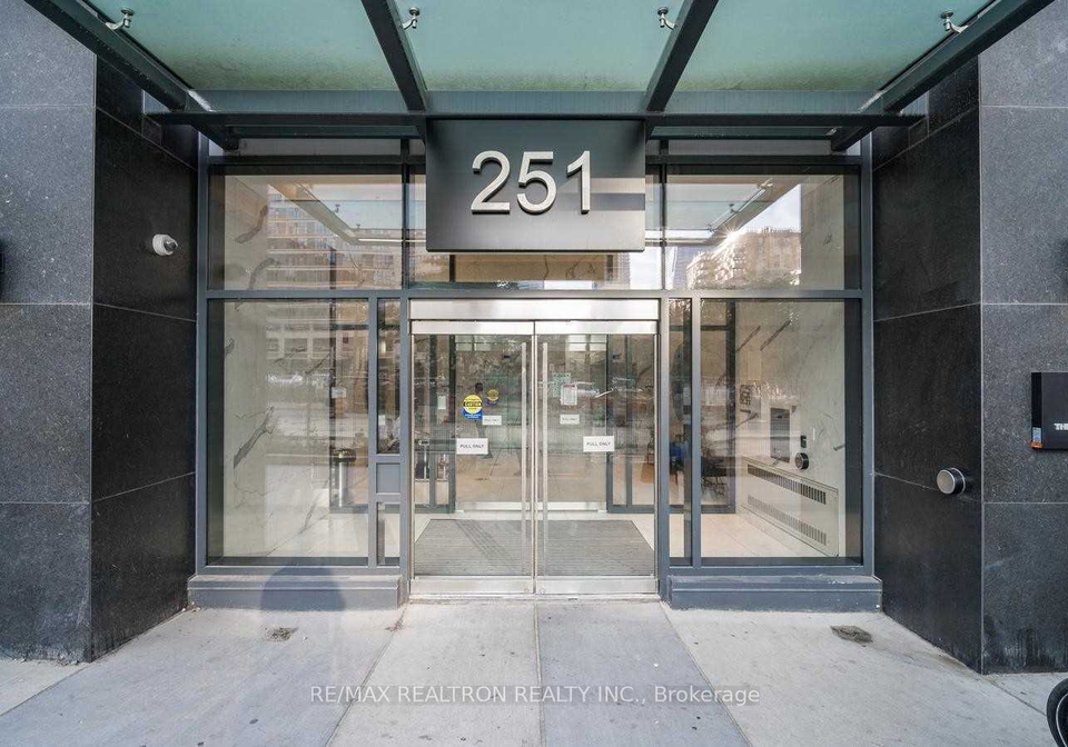 251-jarvis-street-toronto-toronto-ontario-c13704744