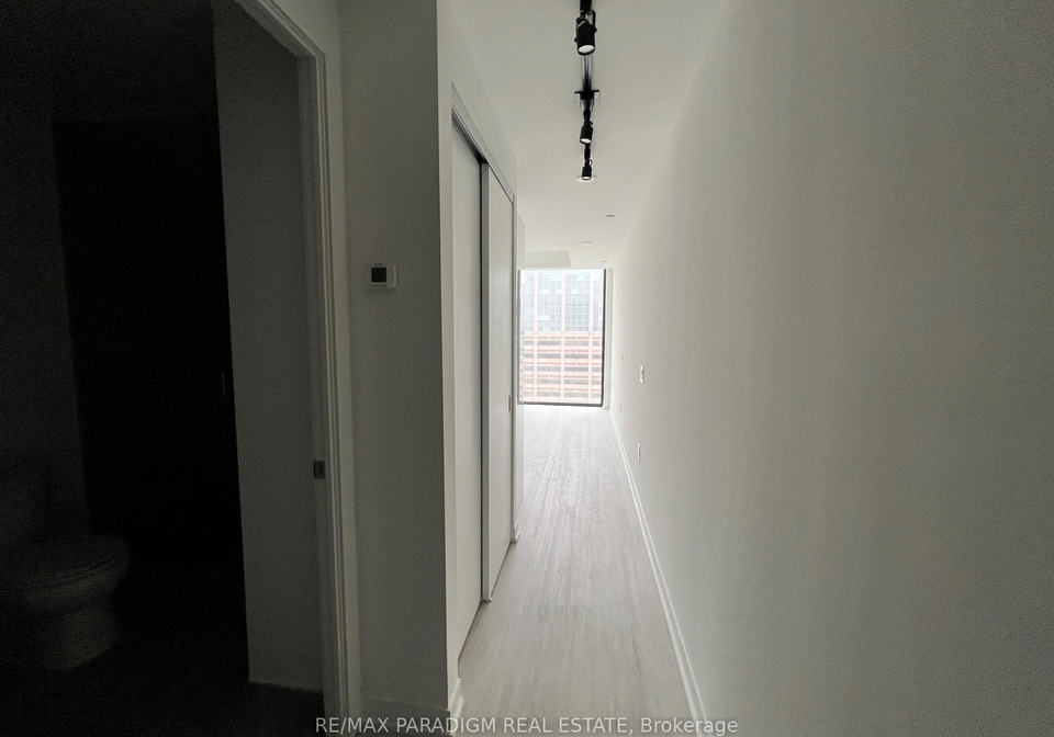 195-mccaul-street-toronto-toronto-ontario-c13704748