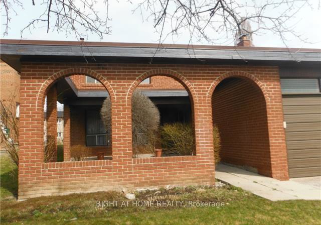 38-clovercrest-road-toronto-north-york-ontario-c13704752