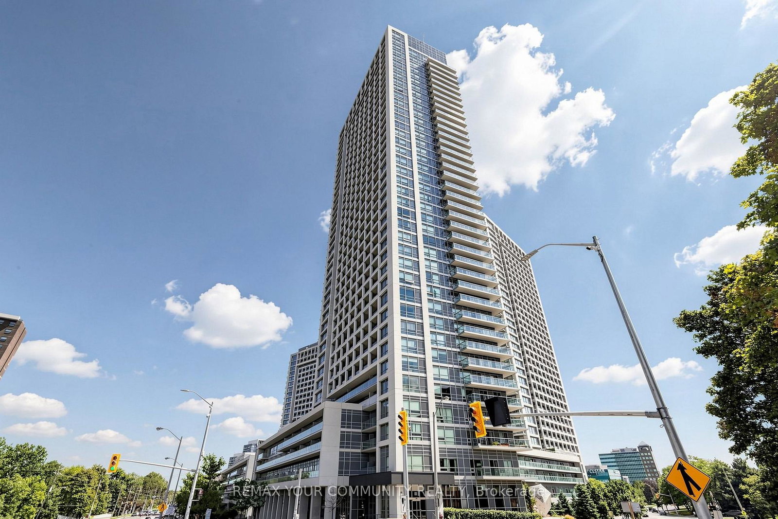 2015-sheppard-avenue-e-toronto-north-york-ontario-c13704768