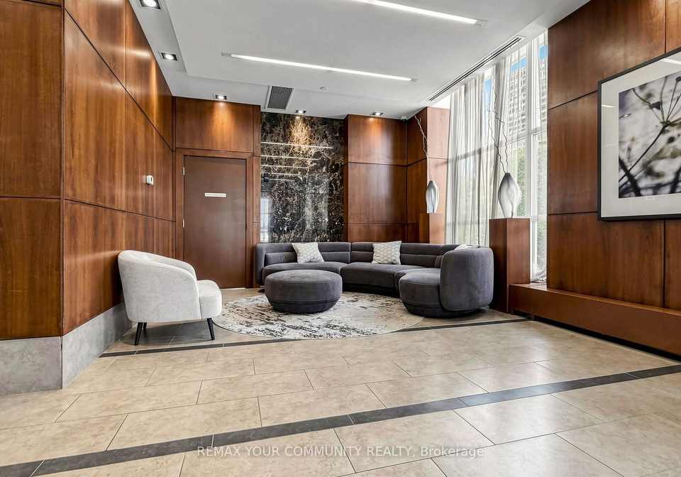 2015-sheppard-avenue-e-toronto-north-york-ontario-c13704768