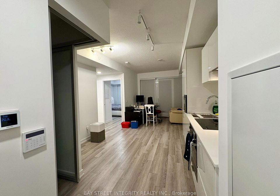 121-st-patrick-street-toronto-toronto-ontario-c13704790