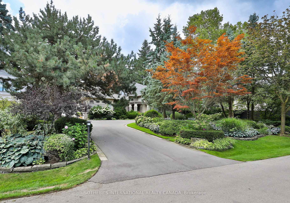 23-country-lane-toronto-north-york-ontario-c13704922
