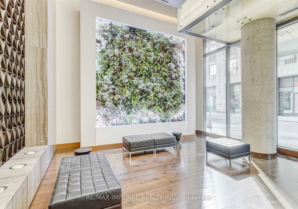 8-mercer-st-street-toronto-toronto-ontario-c13704938