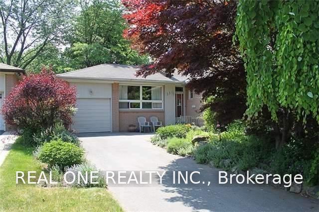 33-groveland-crescent-toronto-north-york-ontario-c13705002