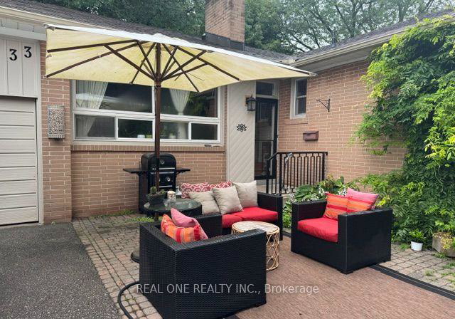 33-groveland-crescent-toronto-north-york-ontario-c13705002