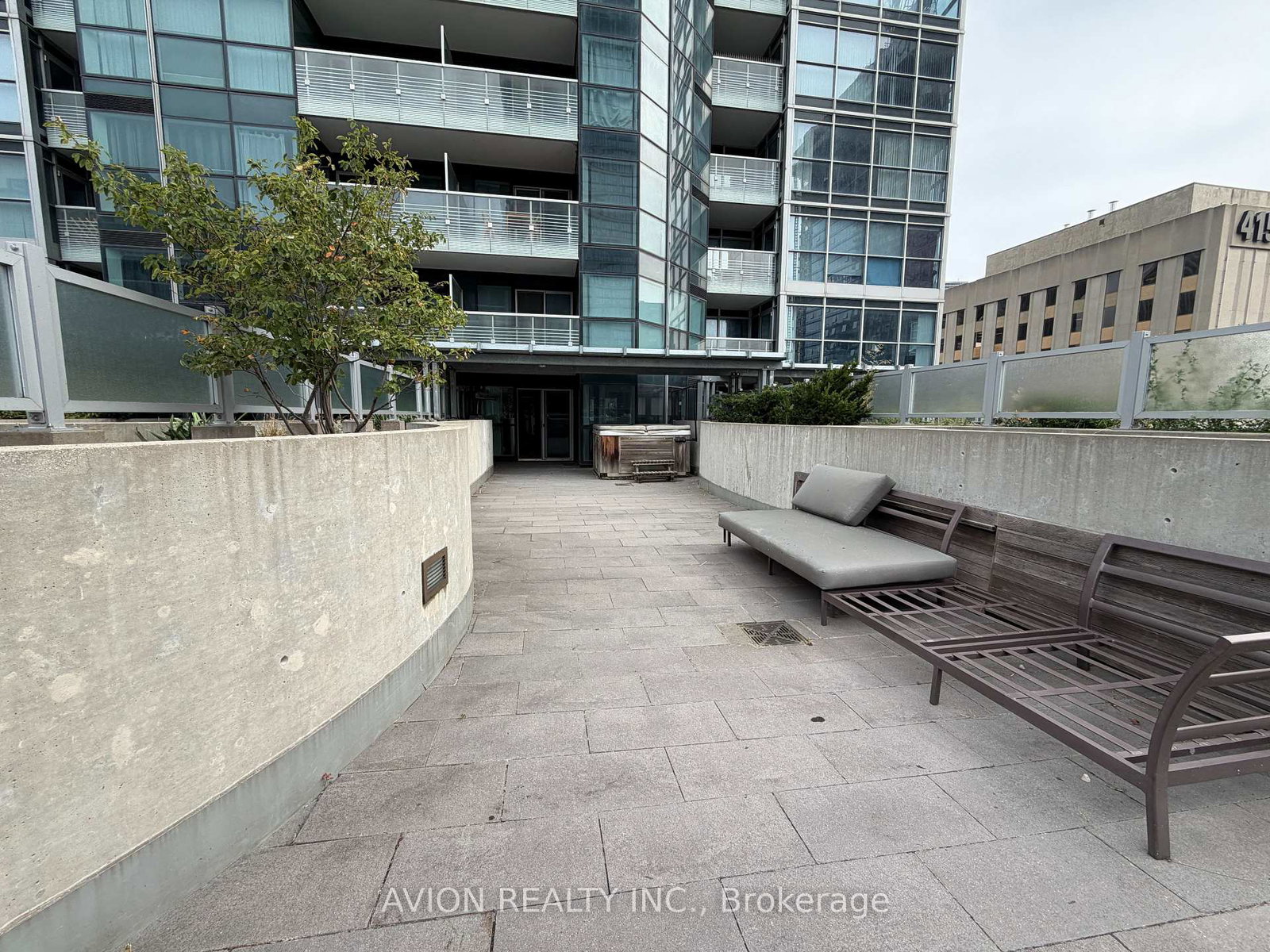 386-yonge-street-toronto-toronto-ontario-c13705056