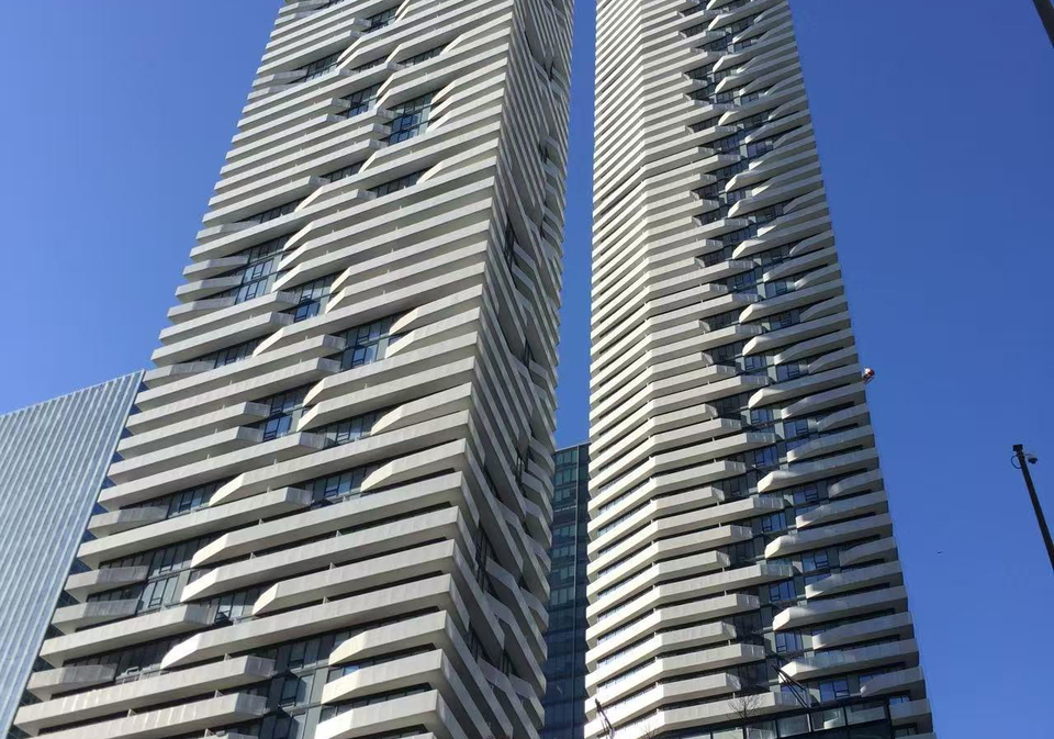 100-harbour-street-e-toronto-toronto-ontario-c13705168