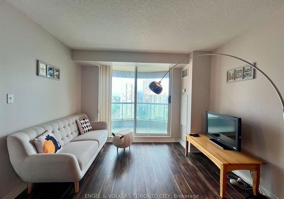 7-lorraine-drive-toronto-toronto-ontario-c13705176