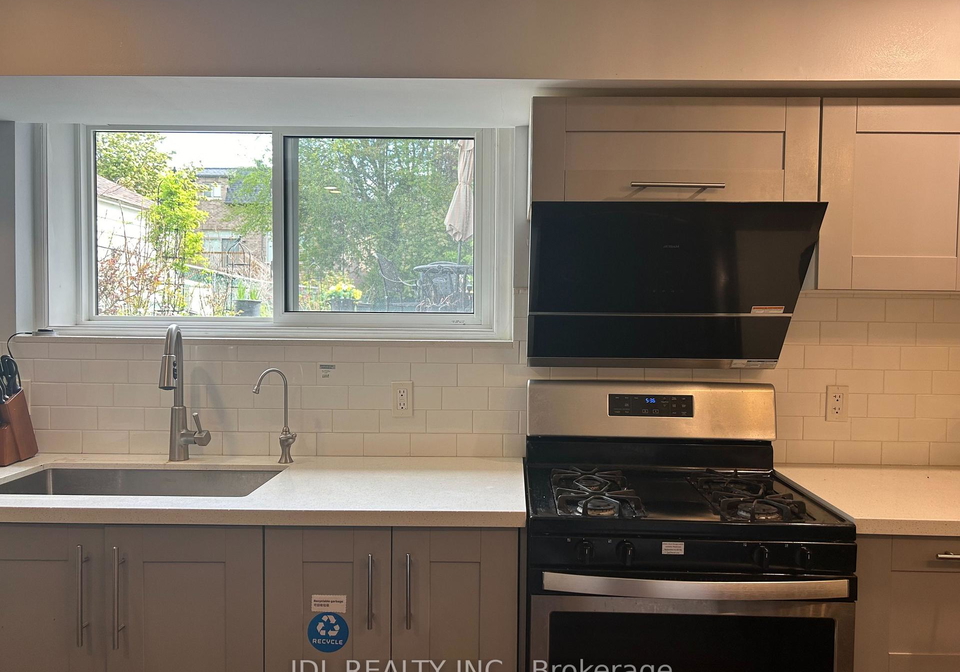 973-willowdale-avenue-toronto-north-york-ontario-c13705210