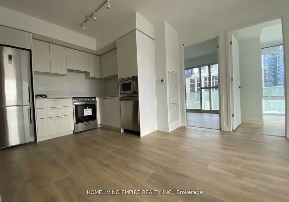 501-yonge-street-toronto-toronto-ontario-c13705242