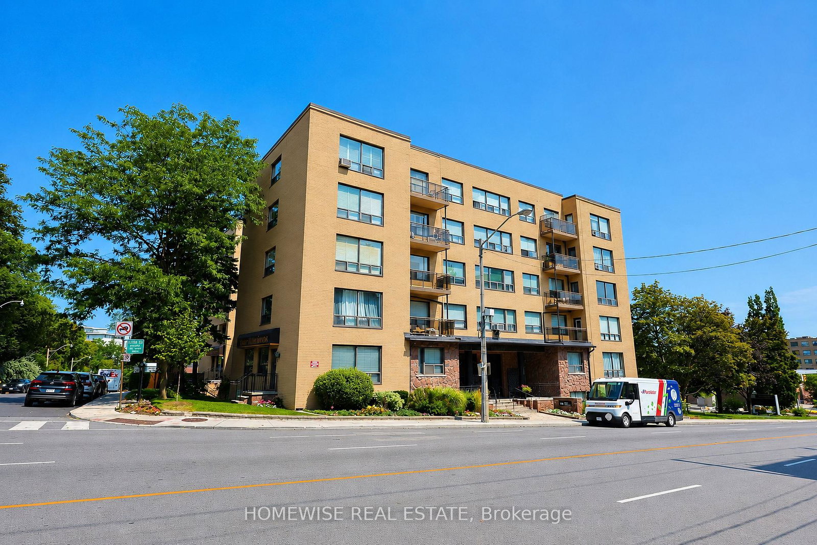 740-eglinton-avenue-toronto-toronto-ontario-c13705292
