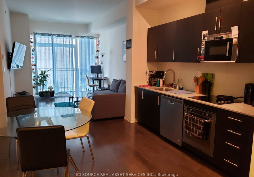460-adelaide-street-e-toronto-toronto-ontario-c13705326