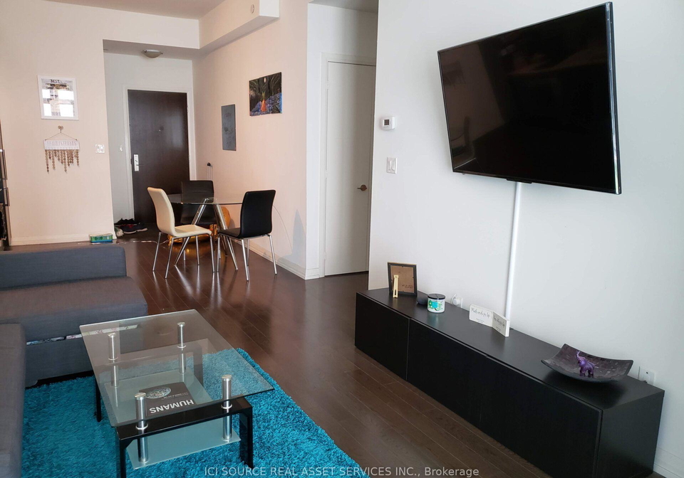460-adelaide-street-e-toronto-toronto-ontario-c13705326