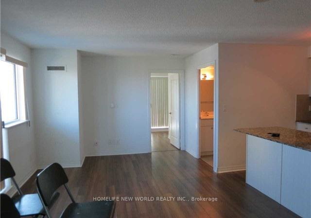 2015-sheppard-avenue-e-toronto-north-york-ontario-c13705392