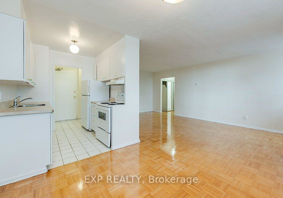 10-huntley-street-toronto-toronto-ontario-c13705420