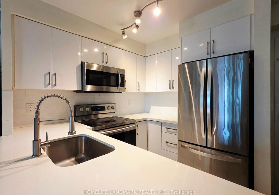 7-lorraine-drive-toronto-toronto-ontario-c13705448