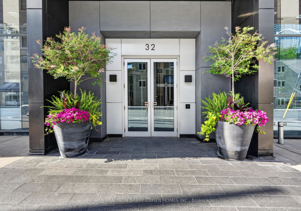 32-davenport-road-toronto-toronto-ontario-c13705562