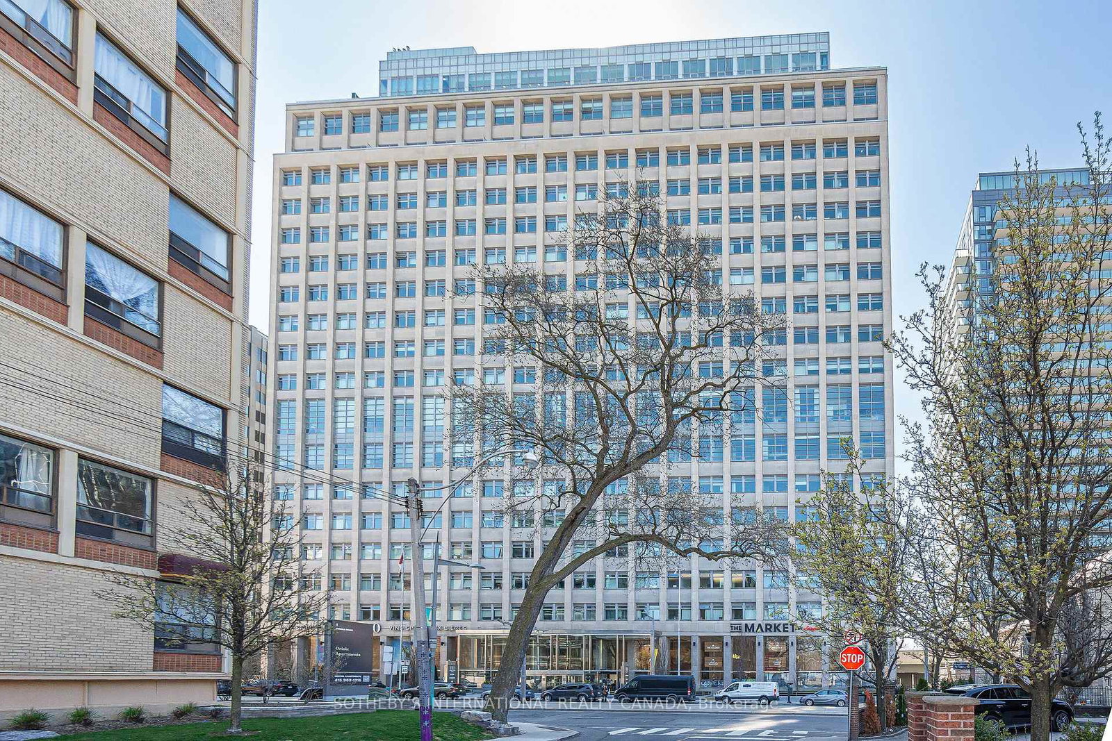 111-st-clair-avenue-w-toronto-toronto-ontario-c13705568