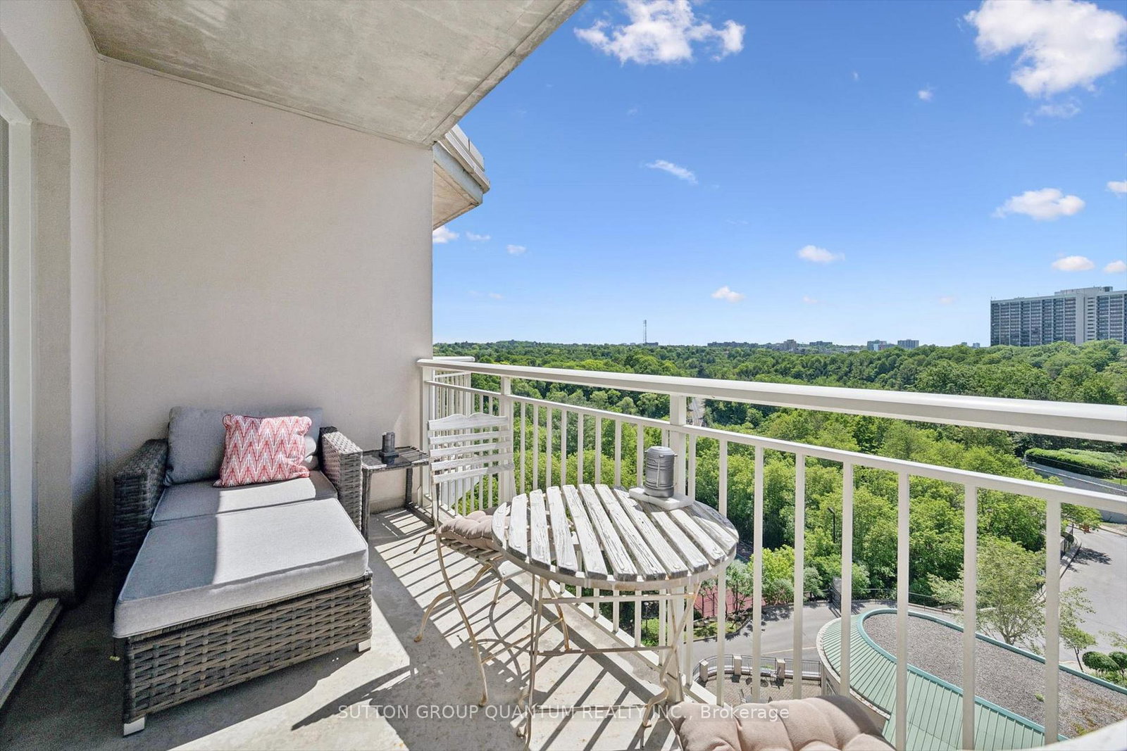 18-concorde-place-toronto-north-york-ontario-c13705584