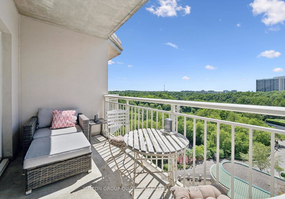 18-concorde-place-toronto-north-york-ontario-c13705584