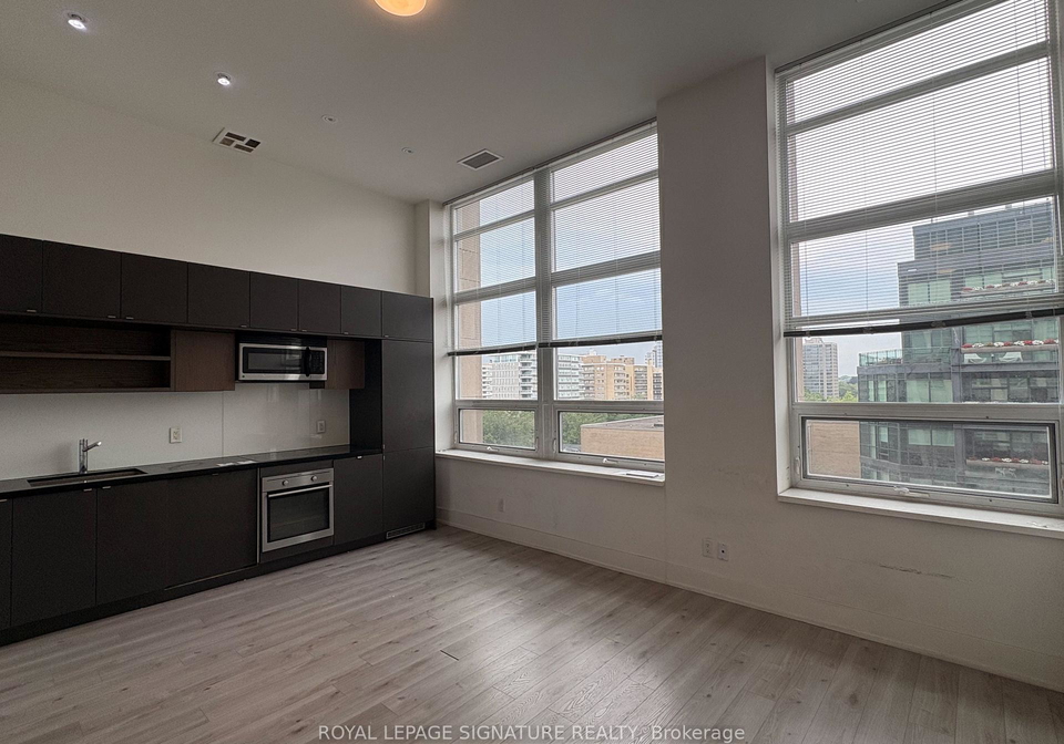 111-st-clair-avenue-w-toronto-toronto-ontario-c13705636