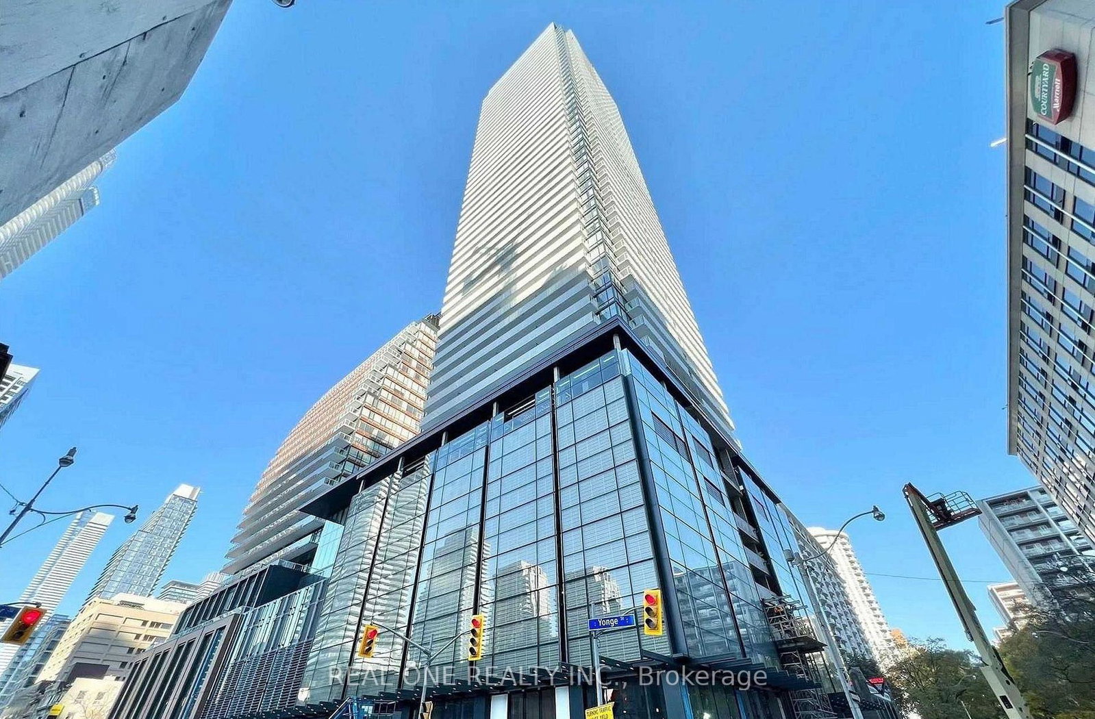 501-yonge-street-toronto-toronto-ontario-c13705778