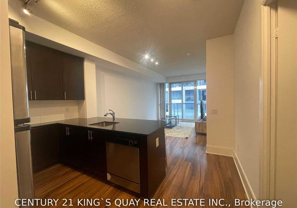 560-front-street-w-toronto-toronto-ontario-c13705798