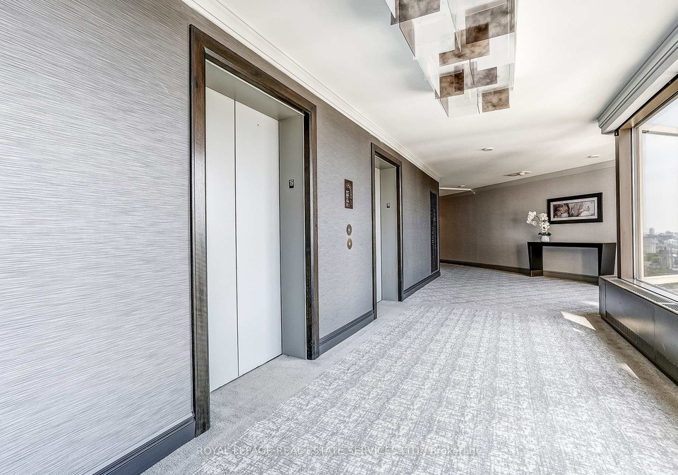 175-cumberland-estates-toronto-toronto-ontario-c13706022
