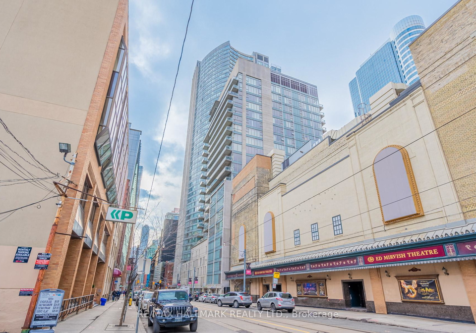 220-victoria-street-toronto-toronto-ontario-c13706106